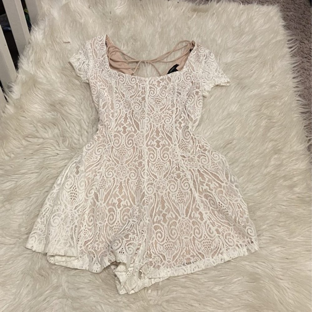 Forever 21 lace up romper